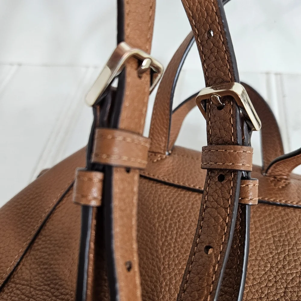 Kate Spade Backpack OS Leila Medium Flap Pebbled Leather Warm Gingerbread Brown